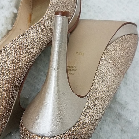 𝅺dyeables 11B peep toe shoes Sari champagne - Picture 8 of 8